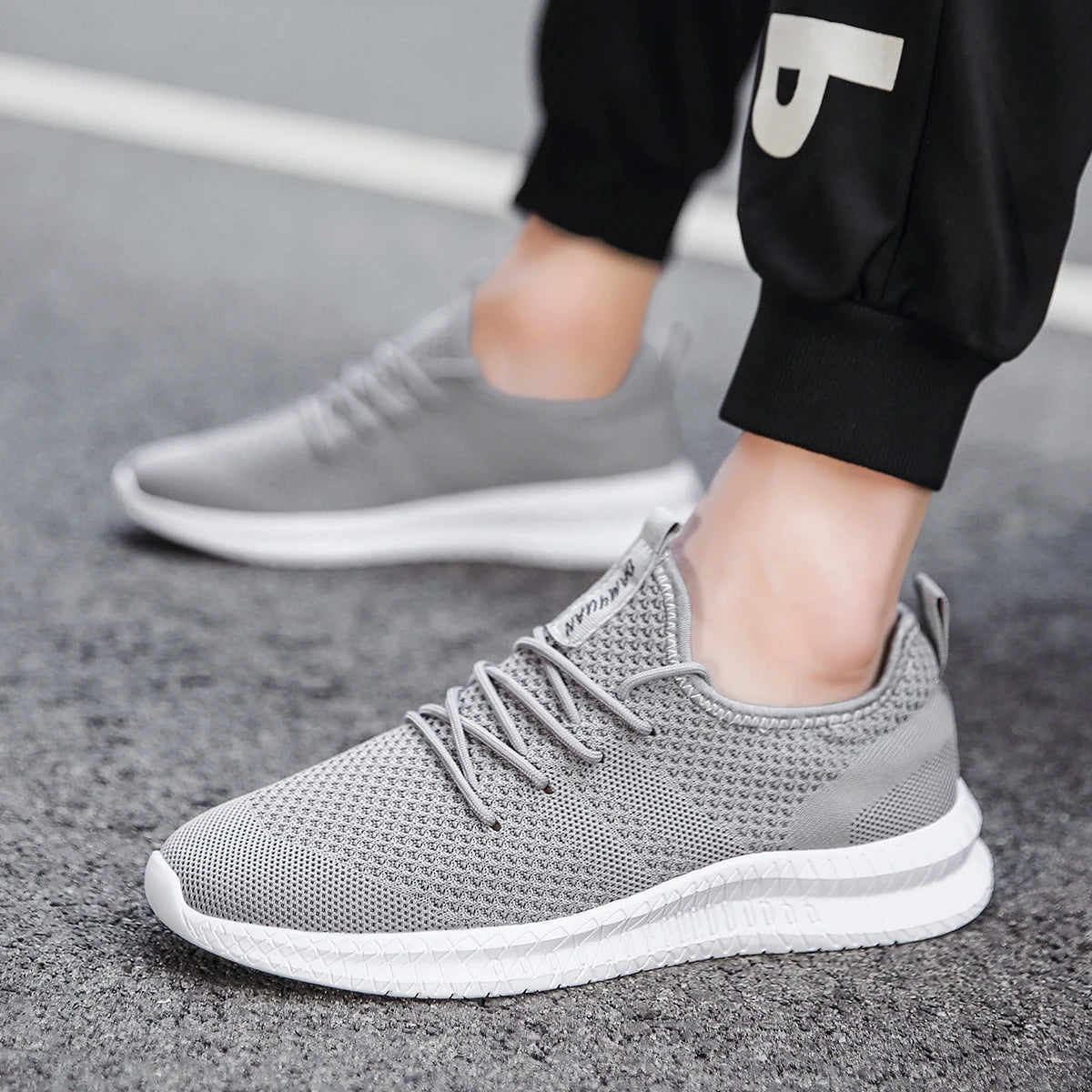 Men’s Sneakers – Breathable Mesh, Gym & Casual