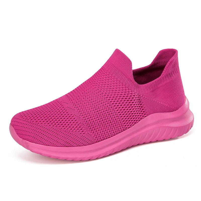 Men’s Slip-On Mesh Running Shoes – Breathable, Non-Slip Outdoor